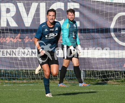 Fussball Kaerntner Liga. Kraig gegen Spittal.  Torjubel Sebastian Hertelt, (Kraig). Kraig, am 9.9.2023.
Foto: Kuess
---
pressefotos, pressefotografie, kuess, qs, qspictures, sport, bild, bilder, bilddatenbank