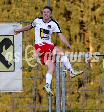 Fussball Kaerntner Liga. Kraig gegen Spittal.  Torjubel Fabian Hoi  (Spittal). Kraig, am 9.9.2023.
Foto: Kuess
---
pressefotos, pressefotografie, kuess, qs, qspictures, sport, bild, bilder, bilddatenbank