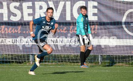 Fussball Kaerntner Liga. Kraig gegen Spittal.  Torjubel Sebastian Hertelt, (Kraig). Kraig, am 9.9.2023.
Foto: Kuess
---
pressefotos, pressefotografie, kuess, qs, qspictures, sport, bild, bilder, bilddatenbank