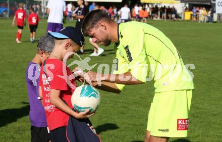 Fussball.  Testspiel. Austria Klagenfurt gegen GAK.  Phillip Menzel (Klagenfurt). Viktring, 8.9.2023.
Foto: Kuess
---
pressefotos, pressefotografie, kuess, qs, qspictures, sport, bild, bilder, bilddatenbank