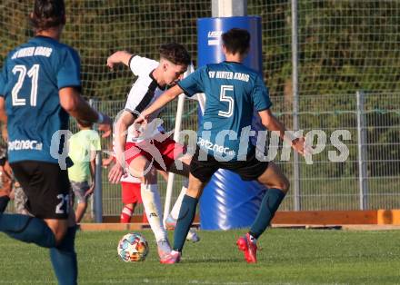 Fussball Kaerntner Liga. Kraig gegen Spittal.  Marco Reibnegger  (Kraig),   Samuel Muellmann (Spittal). Kraig, am 9.9.2023.
Foto: Kuess
---
pressefotos, pressefotografie, kuess, qs, qspictures, sport, bild, bilder, bilddatenbank