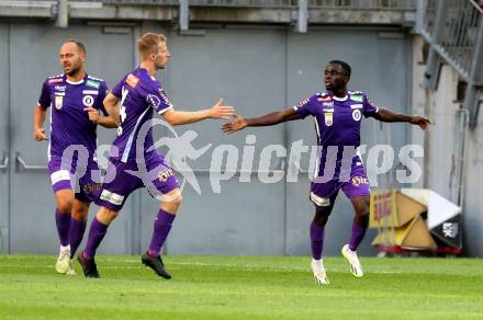 Fussball Bundesliga. SK Austria Klagenfurt gegen LASK.  Torjubel Christopher CVetko, Solomon Bonnah  (Klagenfurt).  Klagenfurt, am 16.9.2023.
Foto: Kuess
---
pressefotos, pressefotografie, kuess, qs, qspictures, sport, bild, bilder, bilddatenbank