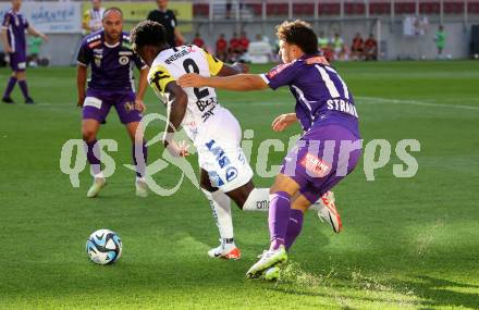 Fussball Bundesliga. SK Austria Klagenfurt gegen LASK.  Simon Straudi, (Klagenfurt),  George Bello    (LASK).  Klagenfurt, am 16.9.2023.
Foto: Kuess
---
pressefotos, pressefotografie, kuess, qs, qspictures, sport, bild, bilder, bilddatenbank