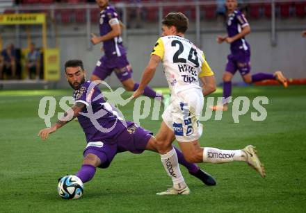 Fussball Bundesliga. SK Austria Klagenfurt gegen LASK.   Kosmas Gkezos, (Klagenfurt),    Elias Havel  (LASK).  Klagenfurt, am 16.9.2023.
Foto: Kuess
---
pressefotos, pressefotografie, kuess, qs, qspictures, sport, bild, bilder, bilddatenbank