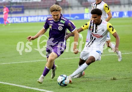 Fussball Bundesliga. SK Austria Klagenfurt gegen LASK.  Aaron Sky Schwarz, (Klagenfurt),    Sanoussy Ba   (LASK).  Klagenfurt, am 16.9.2023.
Foto: Kuess
---
pressefotos, pressefotografie, kuess, qs, qspictures, sport, bild, bilder, bilddatenbank