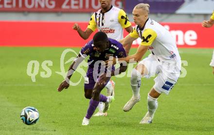 Fussball Bundesliga. SK Austria Klagenfurt gegen LASK.   Solomon Bonnah, (Klagenfurt),    Maksym Talovierov  (LASK).  Klagenfurt, am 16.9.2023.
Foto: Kuess
---
pressefotos, pressefotografie, kuess, qs, qspictures, sport, bild, bilder, bilddatenbank