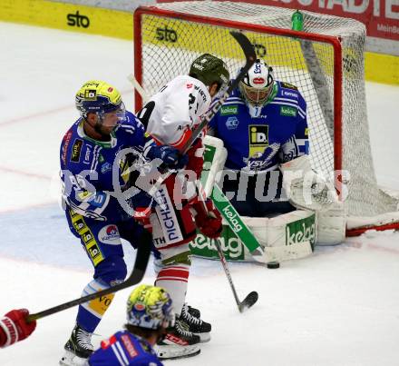 EBEL. Eishockey Bundesliga. EC VSV gegen HCB Suedtirol Alperia.  Mark Katic, Jean Philippe Lamoureux,  (VSV),    Leonardo Felicetti  (Bozen). Villach, am 19.9.2023
Foto: Kuess
www.qspictures.net
---
pressefotos, pressefotografie, kuess, qs, qspictures, sport, bild, bilder, bilddatenbank