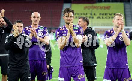 Fussball Bundesliga. SK Austria Klagenfurt gegen SC Austria Lustenau.   Jubel Sinan Karweina, Nicolas Wimmer, Thorsten Mahrer, Christopher Cvetko (Klagenfurt).  Klagenfurt, am 23.9.2023.
Foto: Kuess
---
pressefotos, pressefotografie, kuess, qs, qspictures, sport, bild, bilder, bilddatenbank