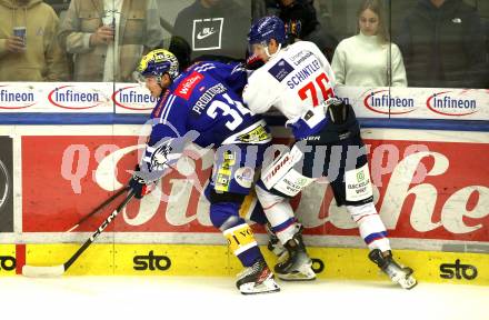 EBEL. Eishockey Bundesliga. EC VSV gegen HC Innsbruck Die Haie.  Dominik Prodinger   (VSV), Nicholas Schintler  (Innsbruck). Villach, am 22.9.2023
Foto: Kuess
www.qspictures.net
---
pressefotos, pressefotografie, kuess, qs, qspictures, sport, bild, bilder, bilddatenbank