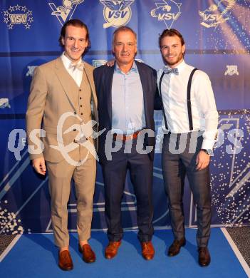 Eishockey Bundesliga. 100 Jahr Feier VSV.   Philipp Lindner, Peter Raffl, Alexander Rauchenwald. Villach, am 21.9.2023.
Foto: Kuess
www.qspictures.net
---
pressefotos, pressefotografie, kuess, qs, qspictures, sport, bild, bilder, bilddatenbank