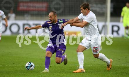 Fussball Bundesliga. SK Austria Klagenfurt gegen SC Austria Lustenau. Rico Benatelli,    (Klagenfurt),   Stefano Surdanovic (Lustenau).  Klagenfurt, am 23.9.2023.
Foto: Kuess
---
pressefotos, pressefotografie, kuess, qs, qspictures, sport, bild, bilder, bilddatenbank