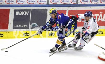 EBEL. Eishockey Bundesliga. EC VSV gegen HC Innsbruck Die Haie.   Florian Lanzinger  (VSV), Gordon Green (Innsbruck). Villach, am 22.9.2023
Foto: Kuess
www.qspictures.net
---
pressefotos, pressefotografie, kuess, qs, qspictures, sport, bild, bilder, bilddatenbank