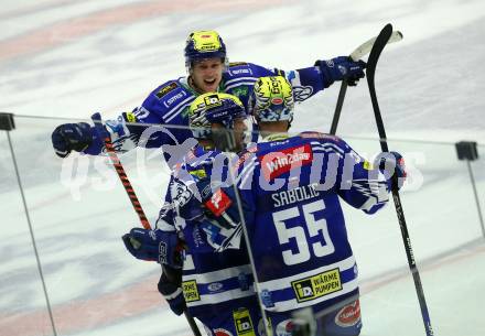 EBEL. Eishockey Bundesliga. EC VSV gegen Asiago Hockey.   Torjubel Benjamin Lanzinger, John Hughes, Robert Sabolic  (VSV).  Villach, am 26.9.2023
Foto: Kuess
www.qspictures.net
---
pressefotos, pressefotografie, kuess, qs, qspictures, sport, bild, bilder, bilddatenbank