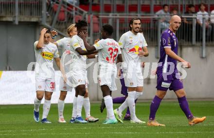 Fussball Bundesliga. SK Austria Klagenfurt gegen FC Red Bull Salzburg.  Torjubel  (Salzburg).  Klagenfurt, am 8.10.2023.
Foto: Kuess
---
pressefotos, pressefotografie, kuess, qs, qspictures, sport, bild, bilder, bilddatenbank