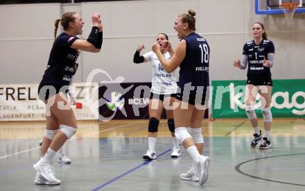 Volleyball. CEV Volleyball Challenge Cup 2024  Women. ATSC Wildcats gegen ZOK UB (SRB).     Jubel Neiss Sara, HOLZINGER Nicole (Wildcats). Klagenfurt, am 11.10.2023.
Foto: Kuess
www.qspictures.net
---
pressefotos, pressefotografie, kuess, qs, qspictures, sport, bild, bilder, bilddatenbank