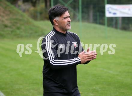 Fussball. 1. Klasse B. Arnoldstein gegen Noetsch.  Trainer Thomas Gilgenreiner  (Noetsch).  Arnoldstein, am 14.10.2023.
Foto: Kuess
---
pressefotos, pressefotografie, kuess, qs, qspictures, sport, bild, bilder, bilddatenbank