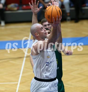 Basketball 2. Liga 2023/2024. Grunddurchgang 2. Runde.  KOS Celovec gegen Dornbirn Lions.  Anton Marusic (KOS), Klagenfurt, am 14.10.2023.
Foto: Kuess
www.qspictures.net
---
pressefotos, pressefotografie, kuess, qs, qspictures, sport, bild, bilder, bilddatenbank