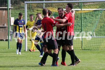 Fussball. 1. Klasse B. Arnoldstein gegen Noetsch.  Torjubel Nicolas Francis Janschitz (Noetsch).  Arnoldstein, am 14.10.2023.
Foto: Kuess
---
pressefotos, pressefotografie, kuess, qs, qspictures, sport, bild, bilder, bilddatenbank