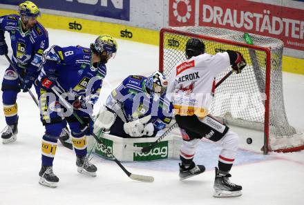 EBEL. Eishockey Bundesliga. EC VSV gegen BEMER Pioneers Vorarlberg.  Maximilian Rebernig, Jean Philippe Lamoureux,  (VSV),  Cedric Lacroix  (Vorarlberg). Villach, am 14.10.2023
Foto: Kuess
www.qspictures.net
---
pressefotos, pressefotografie, kuess, qs, qspictures, sport, bild, bilder, bilddatenbank