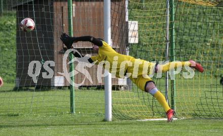 Fussball. 1. Klasse B. Arnoldstein gegen Noetsch.  Filip Stanojevic (Arnoldstein).  Arnoldstein, am 14.10.2023.
Foto: Kuess
---
pressefotos, pressefotografie, kuess, qs, qspictures, sport, bild, bilder, bilddatenbank