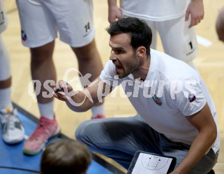 Basketball 2. Liga 2023/2024. Grunddurchgang 2. Runde.  KOS Celovec gegen Dornbirn Lions.  Dalibor Cevriz (KOS). Klagenfurt, am 14.10.2023.
Foto: Kuess
www.qspictures.net
---
pressefotos, pressefotografie, kuess, qs, qspictures, sport, bild, bilder, bilddatenbank