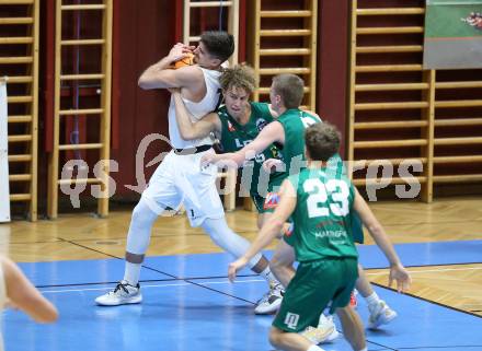 Basketball 2. Liga 2023/2024. Grunddurchgang 2. Runde.  KOS Celovec gegen Dornbirn Lions.  Stefan Blazevic (KOS),  Felix Erath (Dornbirn). Klagenfurt, am 14.10.2023.
Foto: Kuess
www.qspictures.net
---
pressefotos, pressefotografie, kuess, qs, qspictures, sport, bild, bilder, bilddatenbank