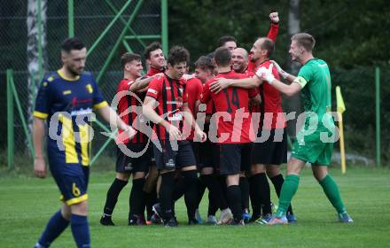 Fussball. 1. Klasse B. Arnoldstein gegen Noetsch.  Jubel   (Noetsch).  Arnoldstein, am 14.10.2023.
Foto: Kuess
---
pressefotos, pressefotografie, kuess, qs, qspictures, sport, bild, bilder, bilddatenbank