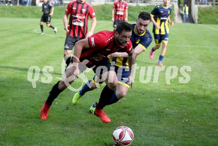 Fussball. 1. Klasse B. Arnoldstein gegen Noetsch.  Nermin Konjevic (Arnoldstein),  Christian Lussnig  (Noetsch).  Arnoldstein, am 14.10.2023.
Foto: Kuess
---
pressefotos, pressefotografie, kuess, qs, qspictures, sport, bild, bilder, bilddatenbank