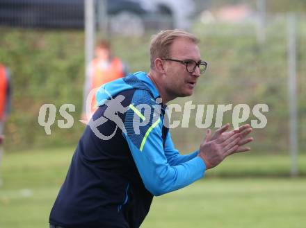 Fussball. Kaerntner Liga. Landskron gegen Koettmannsdorf.  Trainer Markus Uran  (Koettmannsdorf).  Landskron, 21.10.2023.
Foto: Kuess
www.qspictures.net
---
pressefotos, pressefotografie, kuess, qs, qspictures, sport, bild, bilder, bilddatenbank