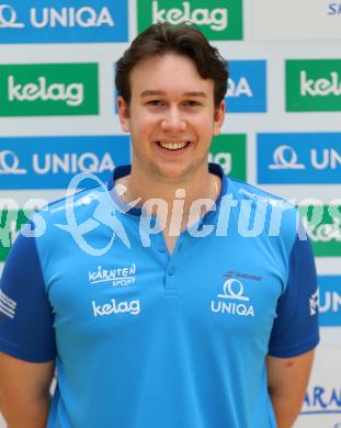 Badminton. ASKOE Kelag Kaernten.  Emanuel Kraiger . Klagenfurt, 15.10.2023
Foto: Kuess
www.qspictures.net
---
pressefotos, pressefotografie, kuess, qs, qspictures, sport, bild, bilder, bilddatenbank