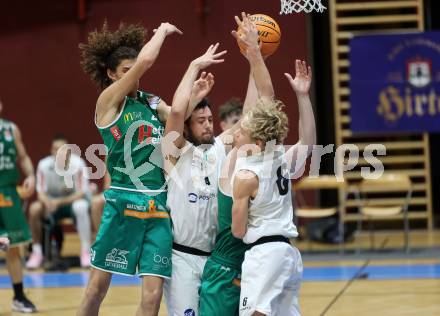 Basketball 2. Liga 2023/2024. Grunddurchgang 4. Runde.  KOS Celovec gegen Future Team Steiermark.  Veljko Dena, Louis Heinrichs (KOS), Phillip Bliem  (Steiermark). Klagenfurt, am 26.10.2023.
Foto: Kuess
www.qspictures.net
---
pressefotos, pressefotografie, kuess, qs, qspictures, sport, bild, bilder, bilddatenbank