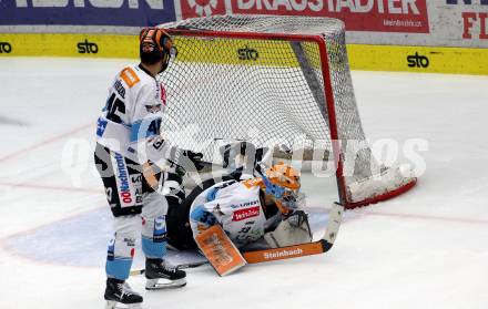 EBEL. Eishockey Bundesliga. EC VSV gegen Black Wings Linz.  Niklas Andre Wuerschl, Thomas Hoeneckl (Linz). Villach, am 27.10.2023
Foto: Kuess
www.qspictures.net
---
pressefotos, pressefotografie, kuess, qs, qspictures, sport, bild, bilder, bilddatenbank