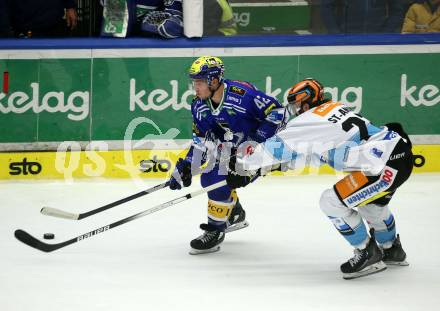 EBEL. Eishockey Bundesliga. EC VSV gegen Black Wings Linz. Benjamin Lanzinger,   (VSV),    Shawn St-Amant (Linz). Villach, am 27.10.2023
Foto: Kuess
www.qspictures.net
---
pressefotos, pressefotografie, kuess, qs, qspictures, sport, bild, bilder, bilddatenbank