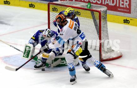 EBEL. Eishockey Bundesliga. EC VSV gegen Black Wings Linz.  Jean Philippe Lamoureux, Philipp Lindner, (VSV),   Sean Brendan Collins  (Linz). Villach, am 27.10.2023
Foto: Kuess
www.qspictures.net
---
pressefotos, pressefotografie, kuess, qs, qspictures, sport, bild, bilder, bilddatenbank