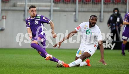 Fussball Bundesliga. SK Austria Klagenfurt gegen WSG Tirol.  Sinan Karweina,   (Klagenfurt), Osarenren Okunkbowa (Tirol).  Klagenfurt, am 28.10.2023.
Foto: Kuess
www.qspictures.net
---
pressefotos, pressefotografie, kuess, qs, qspictures, sport, bild, bilder, bilddatenbank