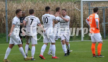 Fussball. Kaerntner Liga. Koettmannsdorf gegen Donau.  Torjubel Nace Erzen  (Koettmanndorf),  . Koettmannsdorf, 29.10.2023.
Foto: Kuess
www.qspictures.net
---
pressefotos, pressefotografie, kuess, qs, qspictures, sport, bild, bilder, bilddatenbank