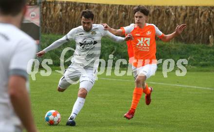 Fussball. Kaerntner Liga. Koettmannsdorf gegen Donau.  Stephan Borovnik  (Koettmanndorf),   Maximilian Trappitsch (Donau). Koettmannsdorf, 29.10.2023.
Foto: Kuess
www.qspictures.net
---
pressefotos, pressefotografie, kuess, qs, qspictures, sport, bild, bilder, bilddatenbank