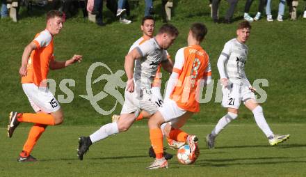 Fussball. Kaerntner Liga. Koettmannsdorf gegen Donau.  Nace Erzen, Armin Ljubijankic  (Koettmanndorf),  Luca Thaler, Emil Jantscher  (Donau). Koettmannsdorf, 29.10.2023.
Foto: Kuess
www.qspictures.net
---
pressefotos, pressefotografie, kuess, qs, qspictures, sport, bild, bilder, bilddatenbank