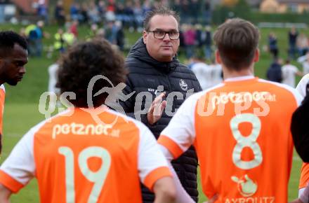 Fussball. Kaerntner Liga. Koettmannsdorf gegen Donau.  Trainer Christian Trappitsch  (Donau). Koettmannsdorf, 29.10.2023.
Foto: Kuess
www.qspictures.net
---
pressefotos, pressefotografie, kuess, qs, qspictures, sport, bild, bilder, bilddatenbank