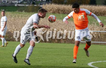 Fussball. Kaerntner Liga. Koettmannsdorf gegen Donau.   Ziga Erzen (Koettmanndorf),  Damjan Jovanovic  (Donau). Koettmannsdorf, 29.10.2023.
Foto: Kuess
www.qspictures.net
---
pressefotos, pressefotografie, kuess, qs, qspictures, sport, bild, bilder, bilddatenbank