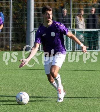 Fussball Kaerntner Liga. SK Austria Klagenfurt gegen SAK.  Nemanja Pavicevic (Austria Klagenfurt),  Klagenfurt, am 28.10.2023.
Foto: Kuess
---
pressefotos, pressefotografie, kuess, qs, qspictures, sport, bild, bilder, bilddatenbank