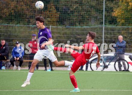 Fussball Kaerntner Liga. SK Austria Klagenfurt gegen SAK.  Matteo Kitz, (Austria Klagenfurt),   Izidor Erazem Kamsek (SAK). Klagenfurt, am 28.10.2023.
Foto: Kuess
---
pressefotos, pressefotografie, kuess, qs, qspictures, sport, bild, bilder, bilddatenbank