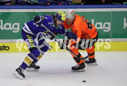 EBEL. Eishockey Bundesliga. EC VSV gegen Moser Medical Graz99ers.  Maximilian Rebernig,  (VSV), Michael Kernberger  (Graz). Villach, am 3.11.2023
Foto: Kuess
www.qspictures.net
---
pressefotos, pressefotografie, kuess, qs, qspictures, sport, bild, bilder, bilddatenbank