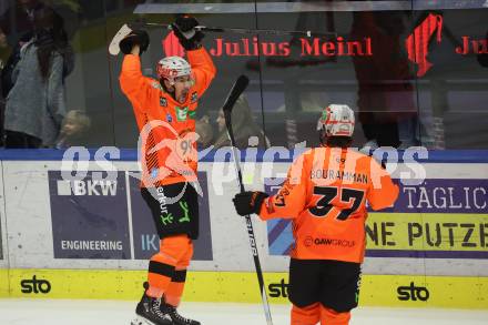 EBEL. Eishockey Bundesliga. EC VSV gegen Moser Medical Graz99ers. Torjubel Anthony Salinitri, Gustav Bouramman (Graz). Villach, am 3.11.2023
Foto: Kuess
www.qspictures.net
---
pressefotos, pressefotografie, kuess, qs, qspictures, sport, bild, bilder, bilddatenbank