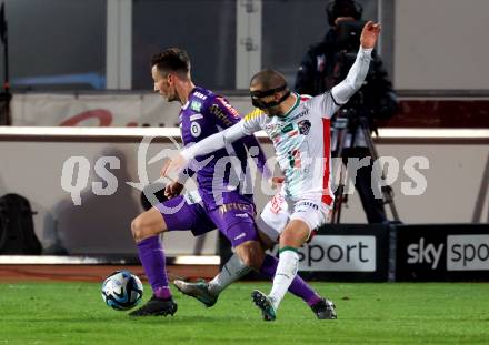 Fussball Bundesliga. WAC gegen SK Austria Klagenfurt.   Sandro Altunashvili (WAC),  Till Schumacher (Klagenfurt).  Wolfsberg, am 4.11.2023.
Foto: Kuess
www.qspictures.net
---
pressefotos, pressefotografie, kuess, qs, qspictures, sport, bild, bilder, bilddatenbank