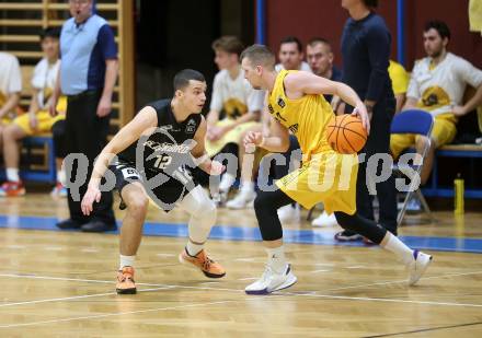 Basketball 2. Liga 2023/2024. Grunddurchgang 5. Runde.  Woerthersee Piraten gegen Guessing Blackbirds. Denis Zukovic   (Piraten),  Jernej Andolsek Heine (Guessing). Klagenfurt, am 4.11.2023.
Foto: Kuess
www.qspictures.net
---
pressefotos, pressefotografie, kuess, qs, qspictures, sport, bild, bilder, bilddatenbank