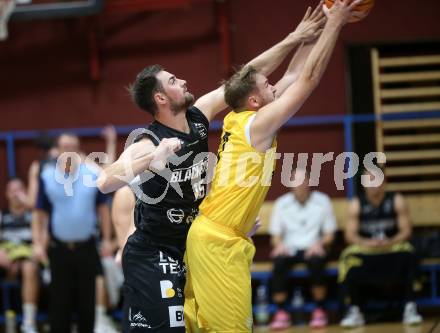 Basketball 2. Liga 2023/2024. Grunddurchgang 5. Runde.  Woerthersee Piraten gegen Guessing Blackbirds. Daniel Filipovic  (Piraten),  Luka Gaspar  (Guessing). Klagenfurt, am 4.11.2023.
Foto: Kuess
www.qspictures.net
---
pressefotos, pressefotografie, kuess, qs, qspictures, sport, bild, bilder, bilddatenbank