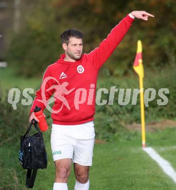 Fussball Unterliga Ost. Maria Saal gegen Annabichler SV.   Spielertrainer Markus Appe (Maria Saal),  Maria Saal, am 4.11.2023.
Foto: Kuess
www.qspictures.net
---
pressefotos, pressefotografie, kuess, qs, qspictures, sport, bild, bilder, bilddatenbank