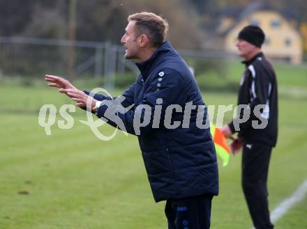 Fussball Unterliga Ost. Maria Saal gegen Annabichler SV.  Trainer Florian Oberrisser (ASV). Maria Saal, am 4.11.2023.
Foto: Kuess
www.qspictures.net
---
pressefotos, pressefotografie, kuess, qs, qspictures, sport, bild, bilder, bilddatenbank