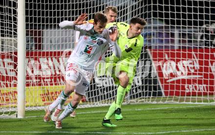 Fussball Bundesliga. WAC gegen SK Austria Klagenfurt.  Scott Fitzgerald Kennedy,   (WAC),    Phillip Menzel (Klagenfurt).  Wolfsberg, am 4.11.2023.
Foto: Kuess
www.qspictures.net
---
pressefotos, pressefotografie, kuess, qs, qspictures, sport, bild, bilder, bilddatenbank